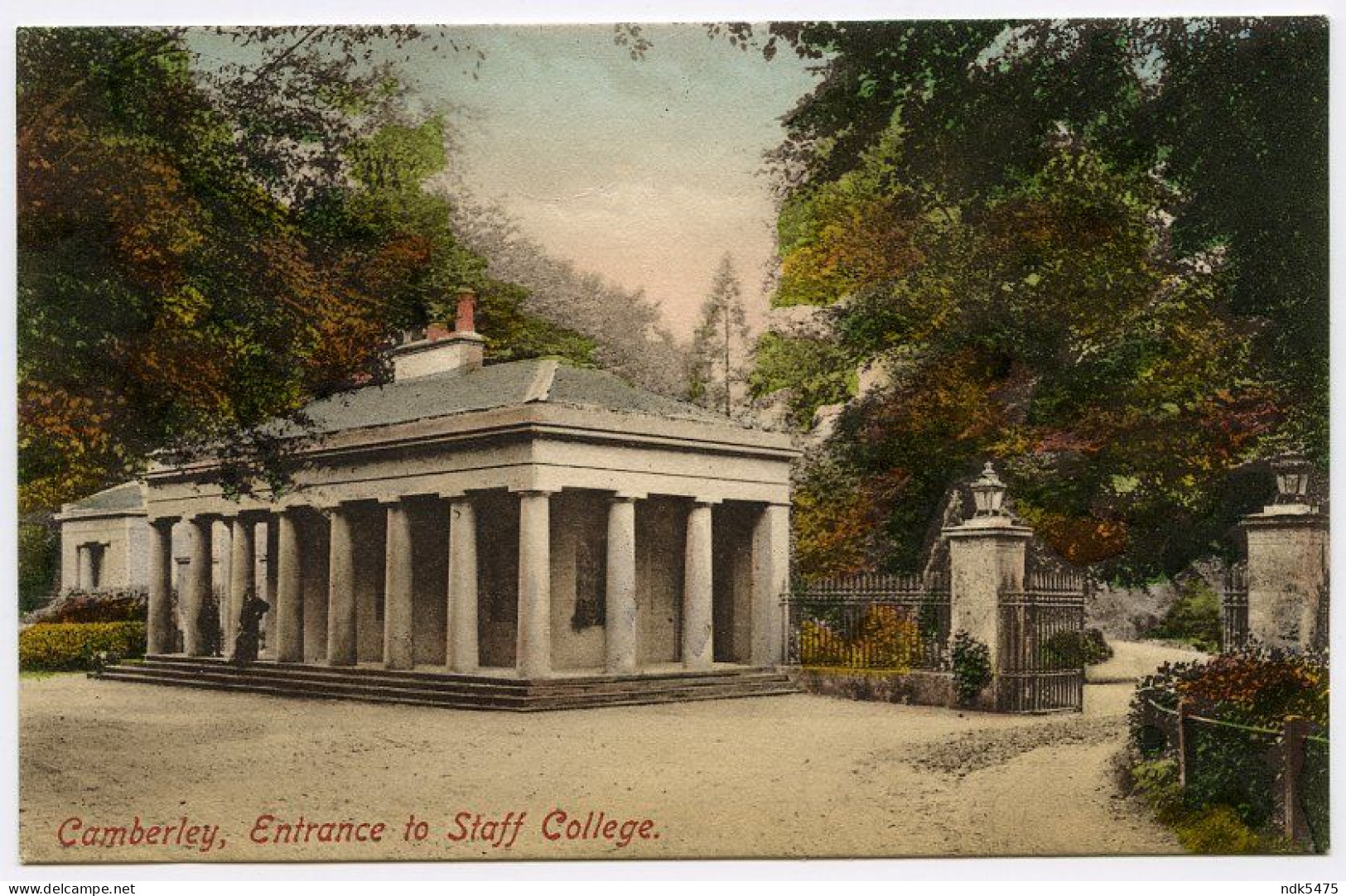 CAMBERELEY, ENTRANCE TO STAFF COLLEGE - Surrey