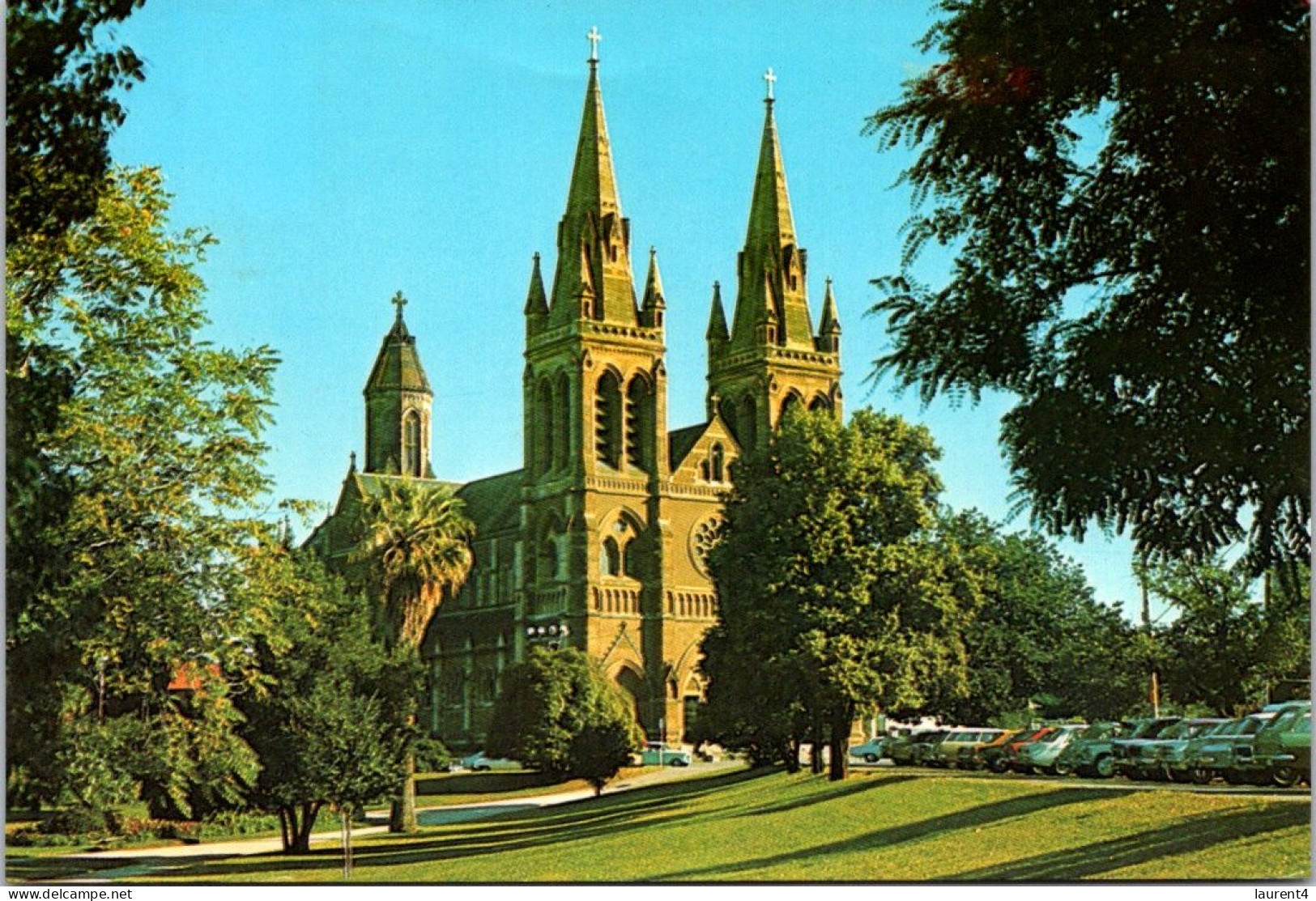 17-7-2023 (2 S 30) Australia (posted In 1978 With Bird Stamp) St Peter's Cathedral In Adelaide - Adelaide