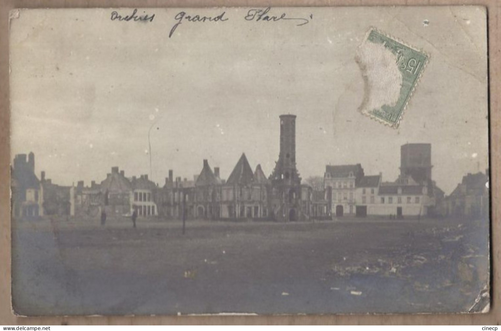 CARTE PHOTO CPA PHOTO 59 - ORCHIES - Grand Place - TB PLAN CENTRE VILLAGE ANIMATION Ruines GUERRE 14 18 ? - Orchies