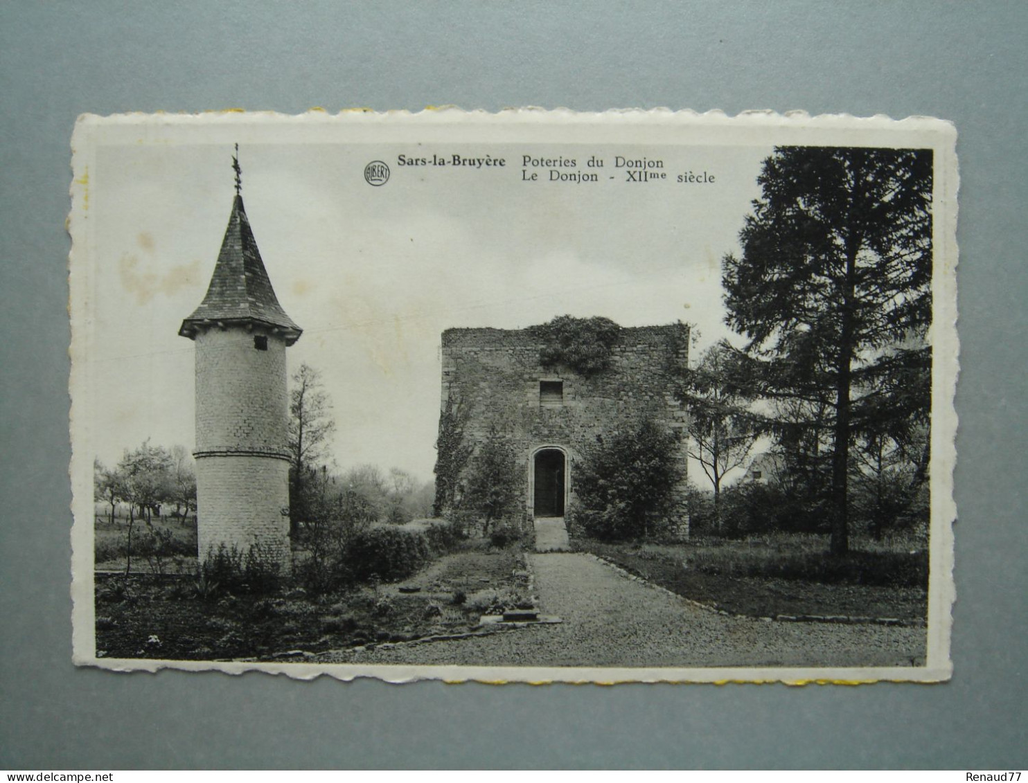 Sars La Bruyère - Poteries Du Donjon - Le Donjon - XIIme Siècle - Frameries