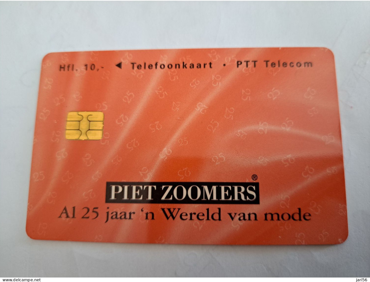 NETHERLANDS / CHIP ADVERTISING CARD/ HFL 10,00  / PIET ZOMERS/ FASHION  /  CRD 557      /MINT/   ** 14139** - Private