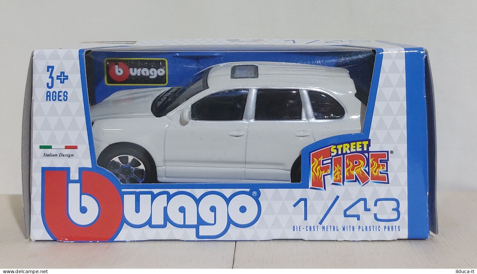 I116060 BURAGO 1/43 Serie Street Fire - Porsche Cayenne Turbo - Burago