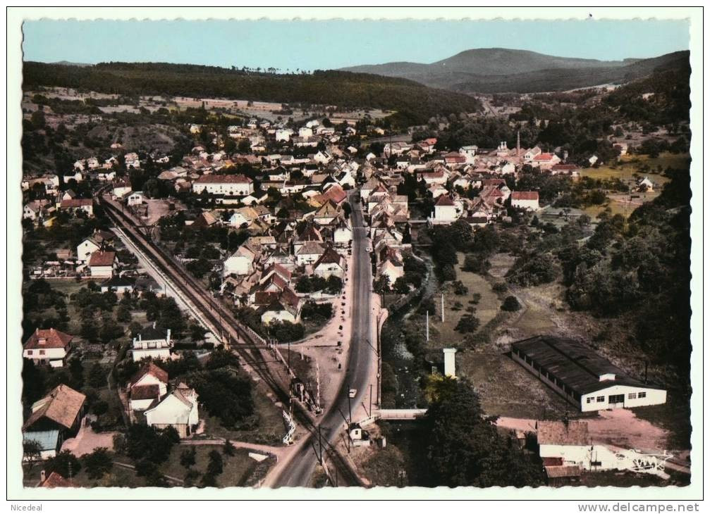 CPSM Couleur Neuve 68660 LIEPVRE 68 Haut-Rhin Vue Générale Aérienne Rue Clémenceau CIM 76-56 A Photo Colorisée TTBE $$ - Lièpvre