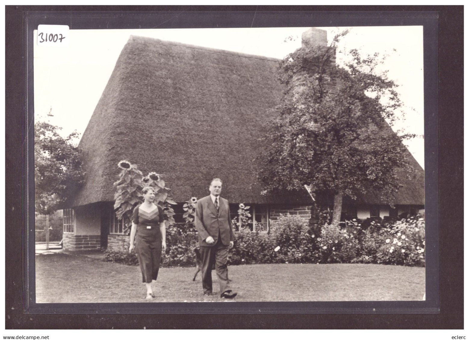 GRÖSSE 10x15cm - RÜSCHLIKON - STIFTUNG IM GRÜENE - DAS STROHHAUS IM JAHR 1932 - TB - Rüschlikon