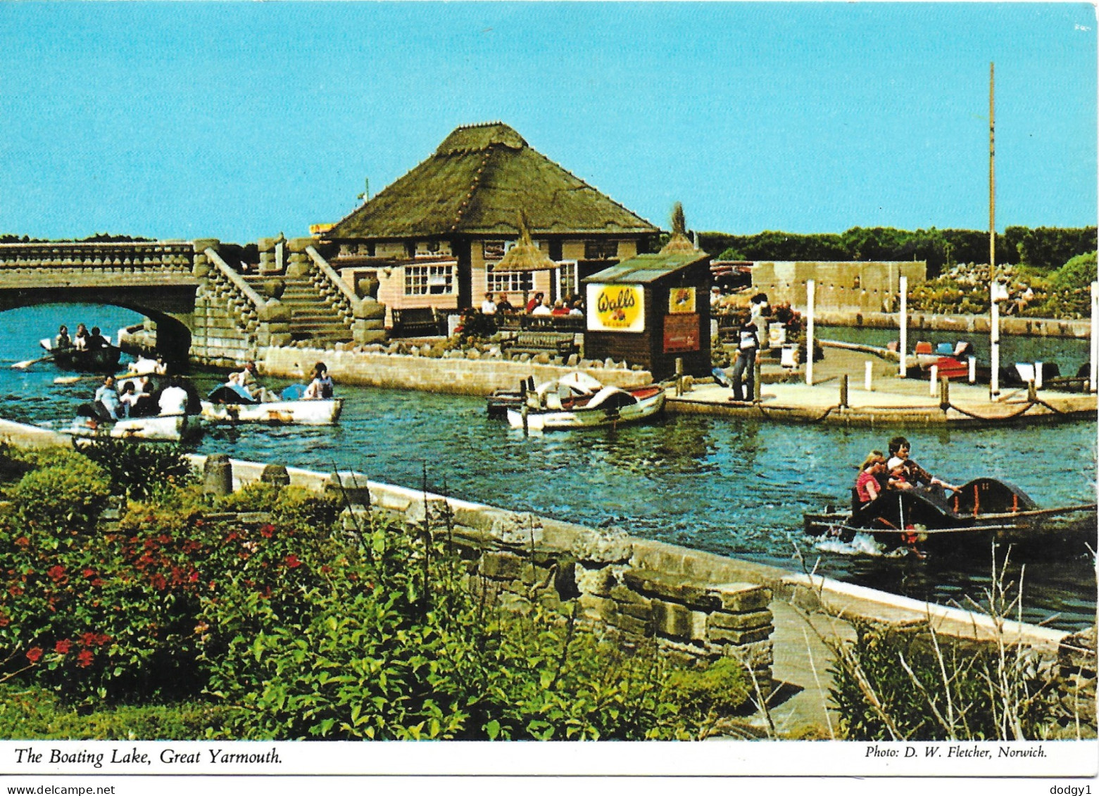 THE BOATING LAKE, GREAT YARMOUTH, ENGLAND. UNUSED POSTCARD   Wp6 - Great Yarmouth