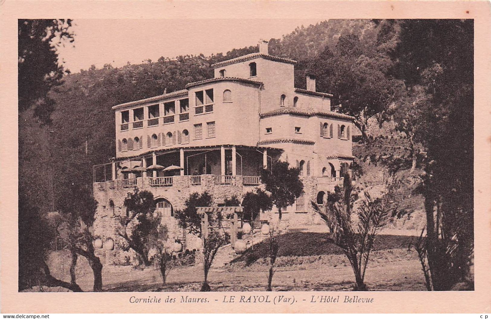 Le Rayol - Canadel - L'Hotel Bellevue - CPA°J - Rayol-Canadel-sur-Mer