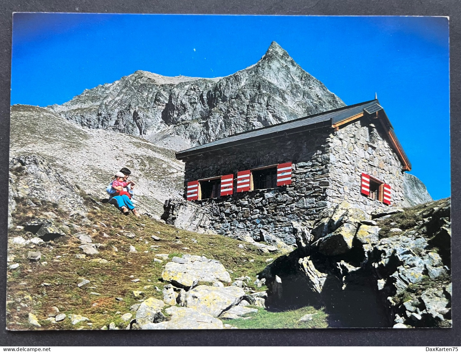 Wiwannihütte Mit Wiwannihorn Oberhalb Ausserberg, Wallis - Ausserberg