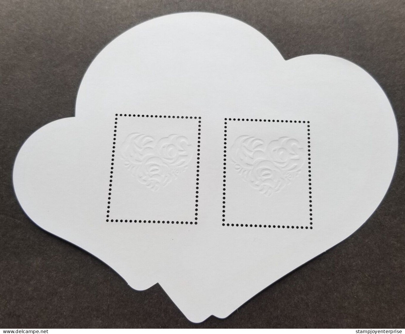 Taiwan Valentine’s Day 2013 Love Heart Rose Plant Flower Roses Flowers (ms) MNH *odd Shape *unusual - Nuevos