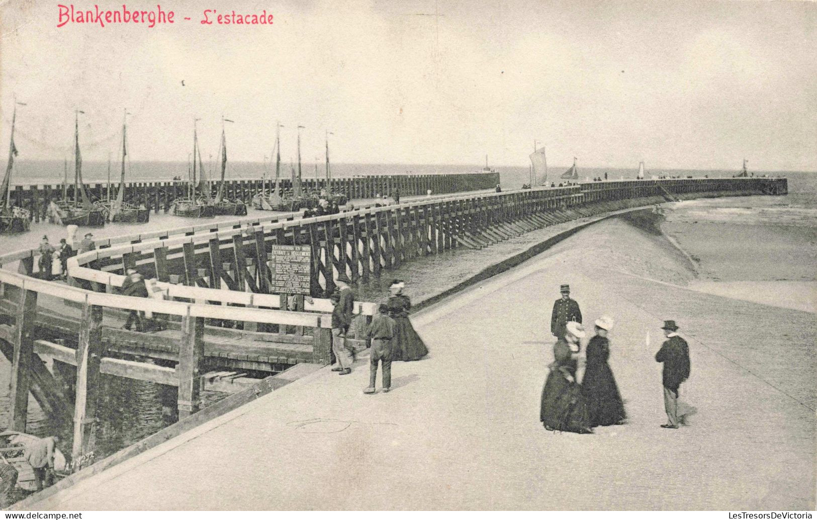 BELGIQUE - Blankenberghe - L'estacade - Barque - Ocean - Pont - Carte Postale Ancienne - Blankenberge