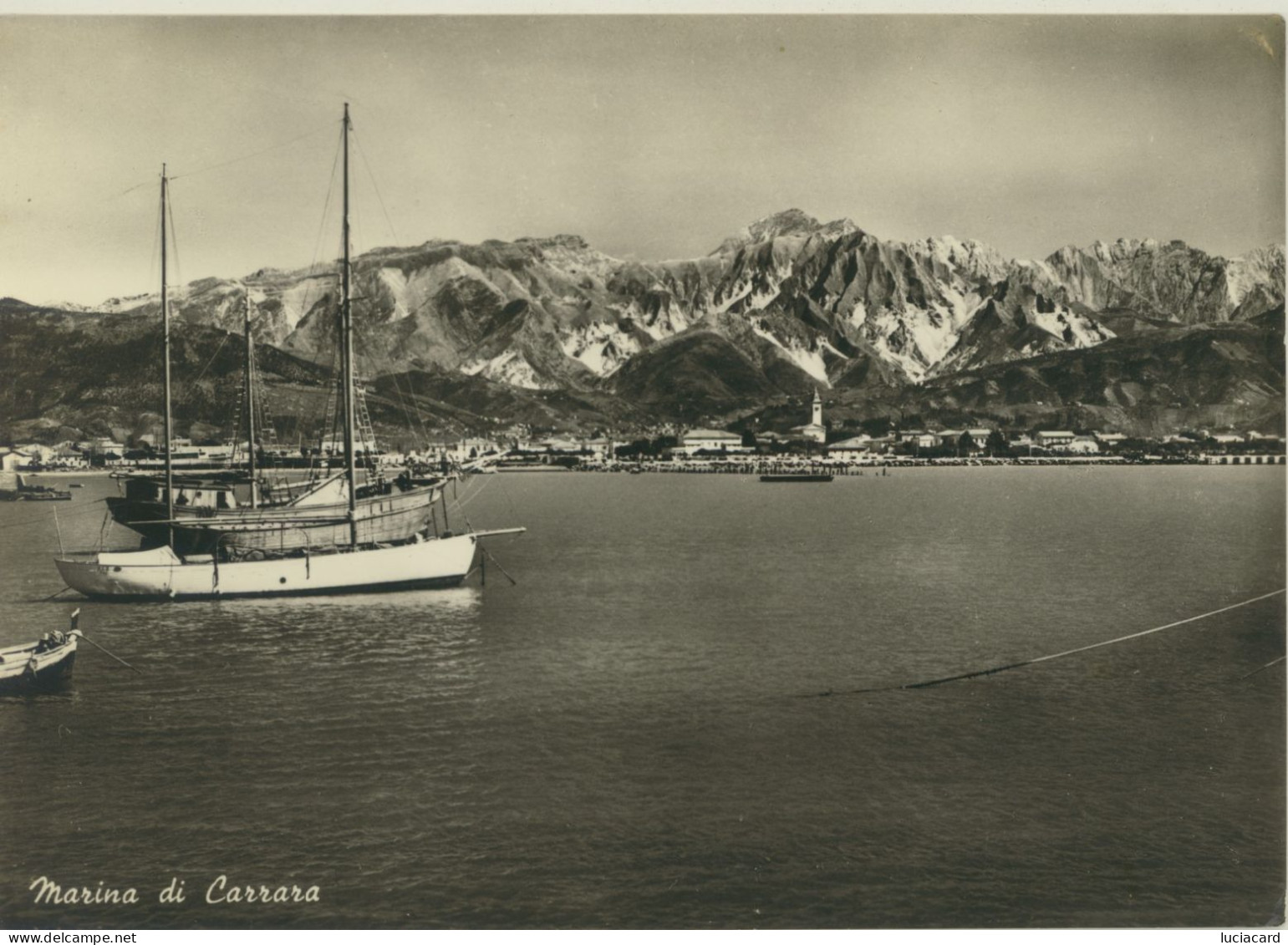 MARINA DI CARRARA -BARCHE A VELA -VIAGG.1957 - Carrara