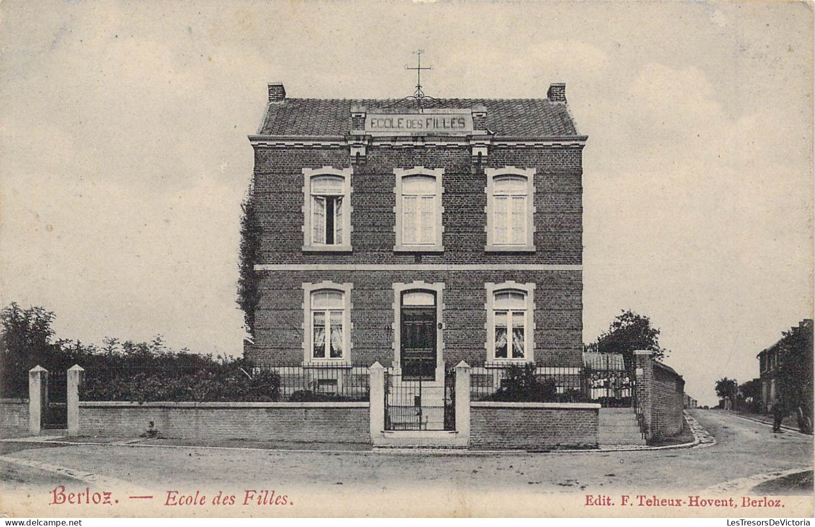 BELGIQUE - BERLOZ - Ecole Des Filles - Edit F Teheux Hovent - Carte Postale Ancienne - Berloz