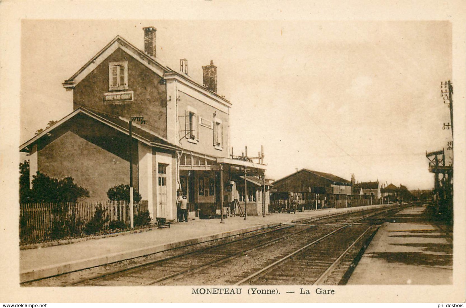 YONNE  MONETEAU   La Gare - Moneteau