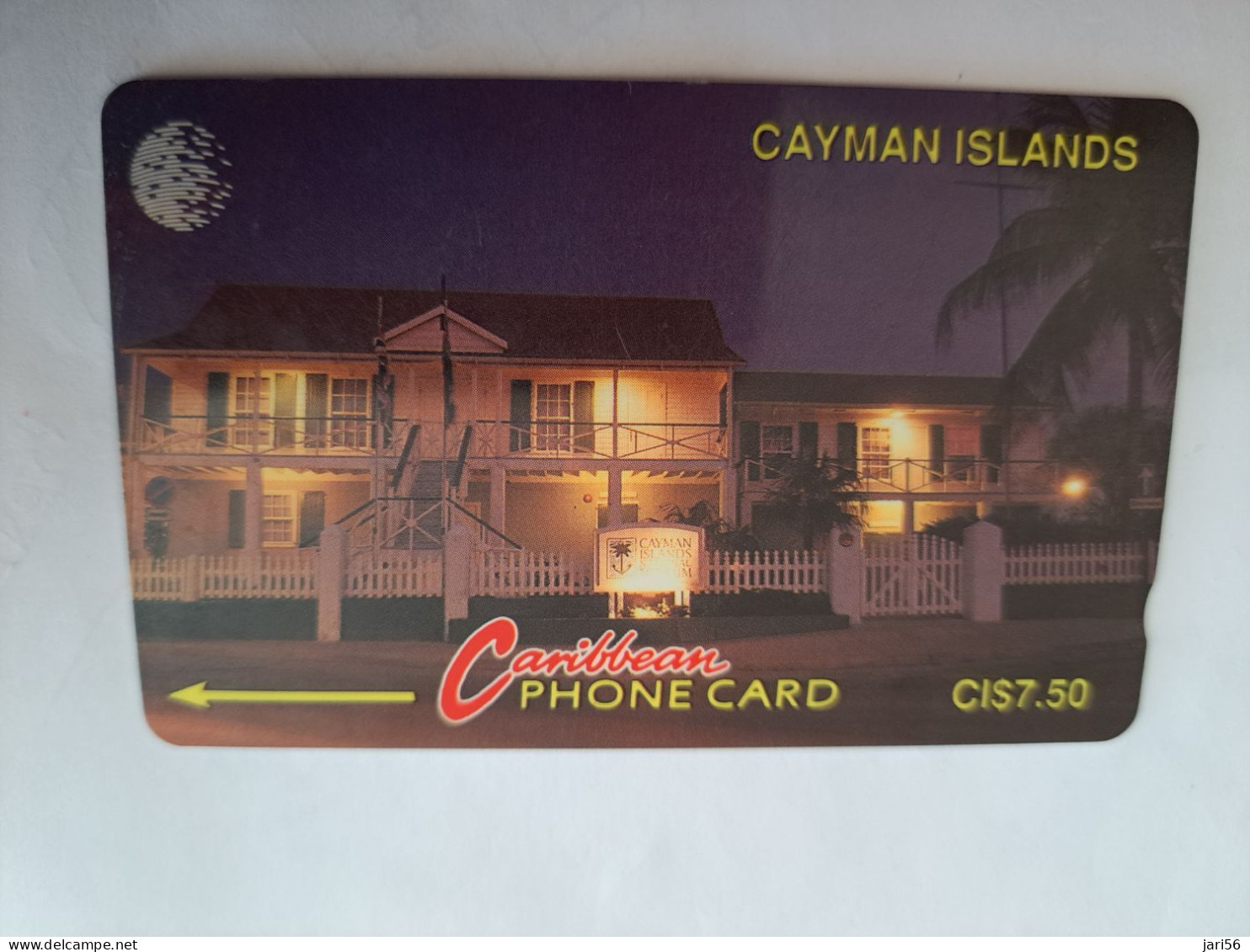 CAYMAN ISLANDS  CI $ 7,50  CAY-6C  CONTROL NR 6CCIC/SILVER/  MUSEUM AT NIGHT    NEW  LOGO     Fine Used Card  ** 14175** - Cayman Islands