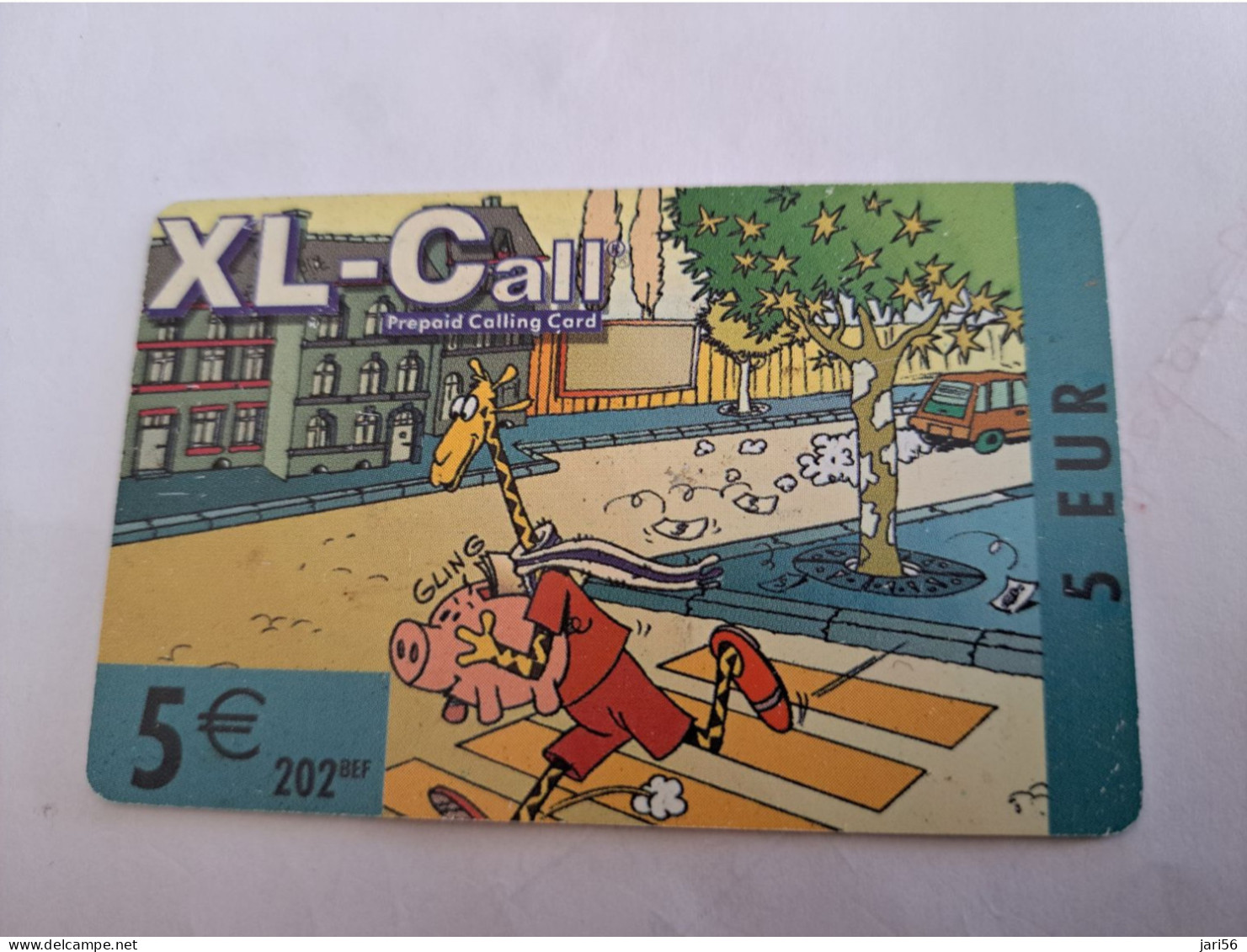 BELGIUM / XL-CALL € 5,-  / CARTOON / GIRAFFE RUNNING WITH PIG     USED CARD  ** 14183 ** - Sans Puce