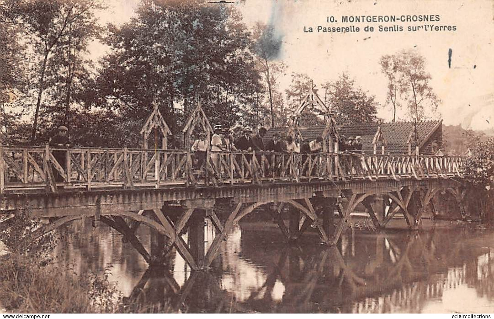 Montgeron          91          La Passerelle De Senlis Sur L'Yerres              (voir Scan) - Montgeron