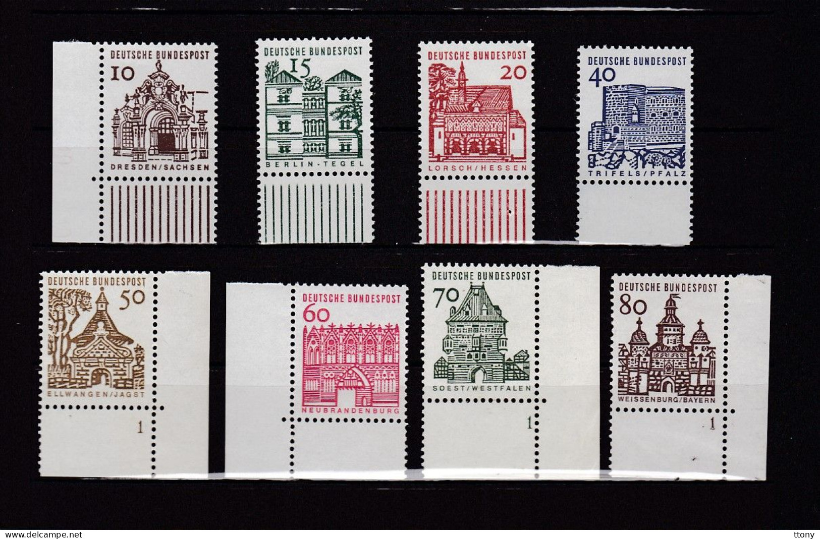 Une Série 16    Timbres   Bords De Feuille   Timbres   Deutsche Bundespost  &  Berlin    ** Monuments - Ungebraucht