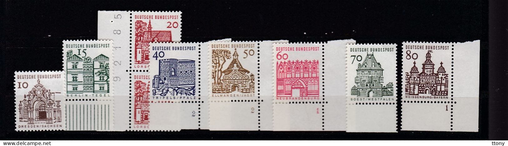 Une Série 8  Timbres   Bords De Feuille   Timbres   Deutsche Bundespost    ** Monuments - Ungebraucht