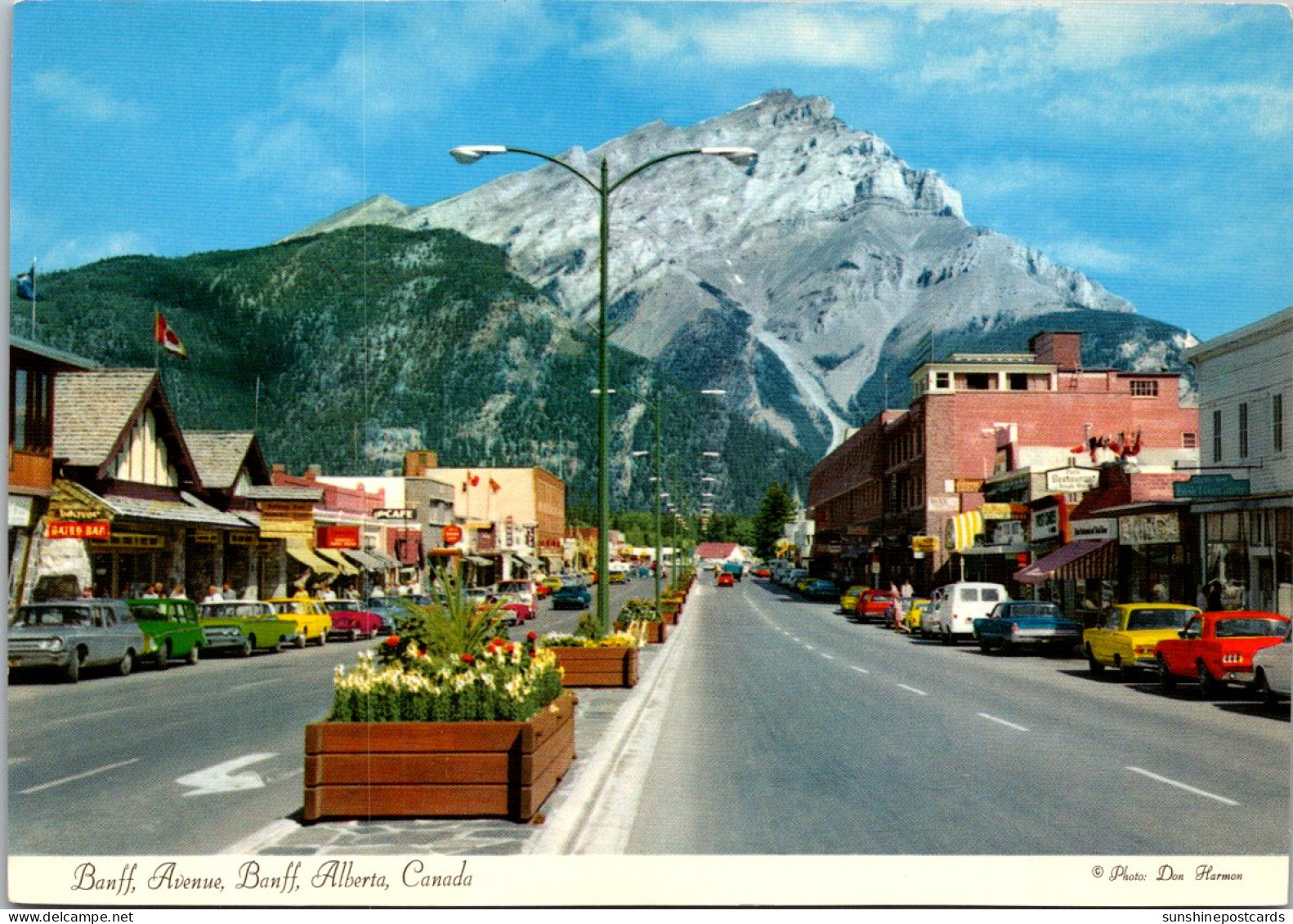 Canada Banff Avenue With Stoney Squaw Mountain And Cascade Mountain - Banff