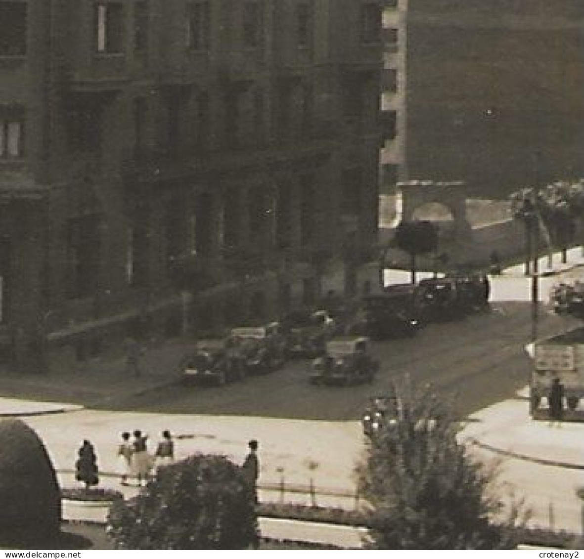 BILBAO N°539 Plaza Federico Moyua Le Carlton L. Roisin VOIR ZOOMS Voitures Autos Anciennes Citroën Traction VOIR DOS - Vizcaya (Bilbao)