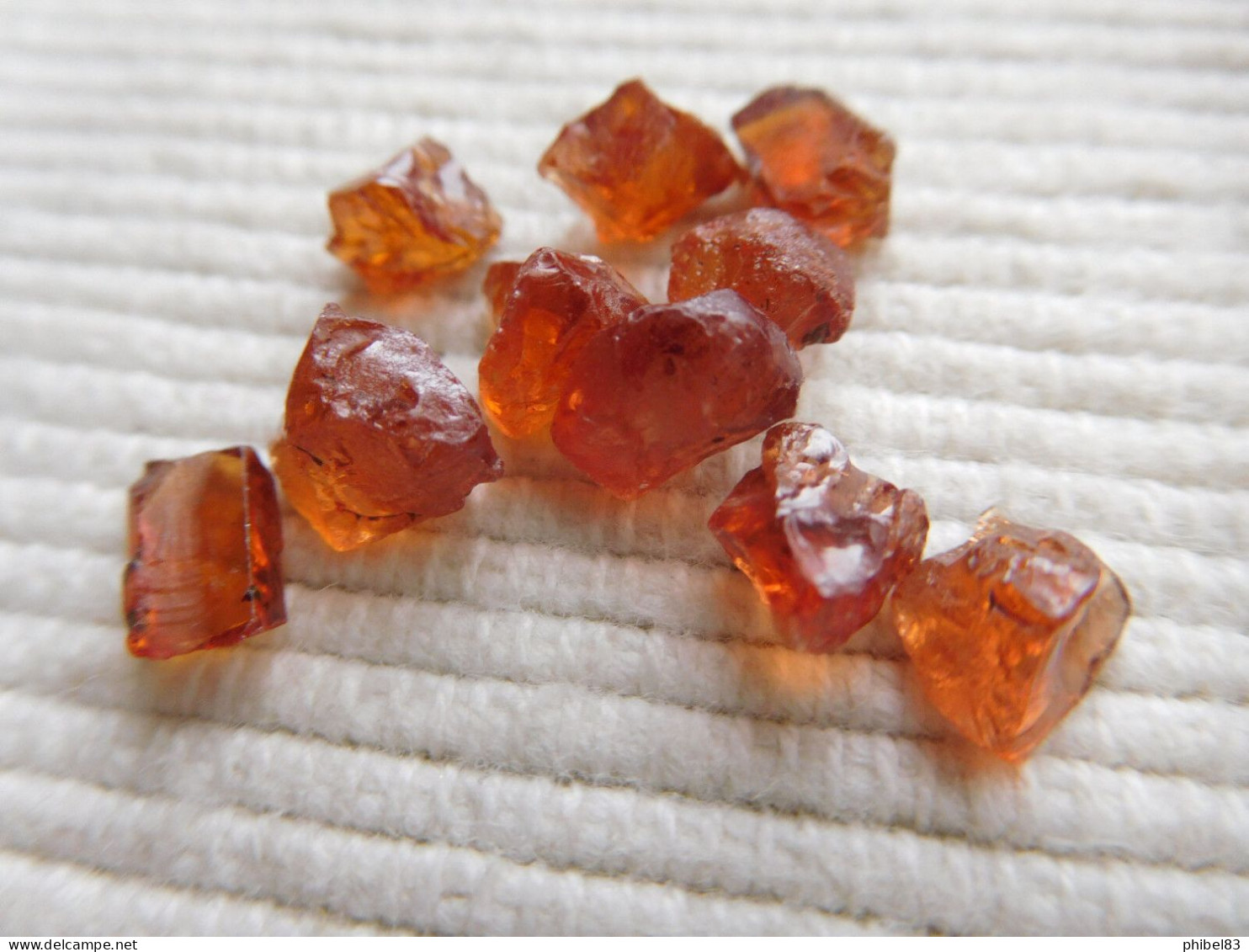 LOT CRISTAUX NATUREL ORIGINE MADAGASCAR 11.75 CARATS GRENATS SPESSARTITE C74 - Non Classificati