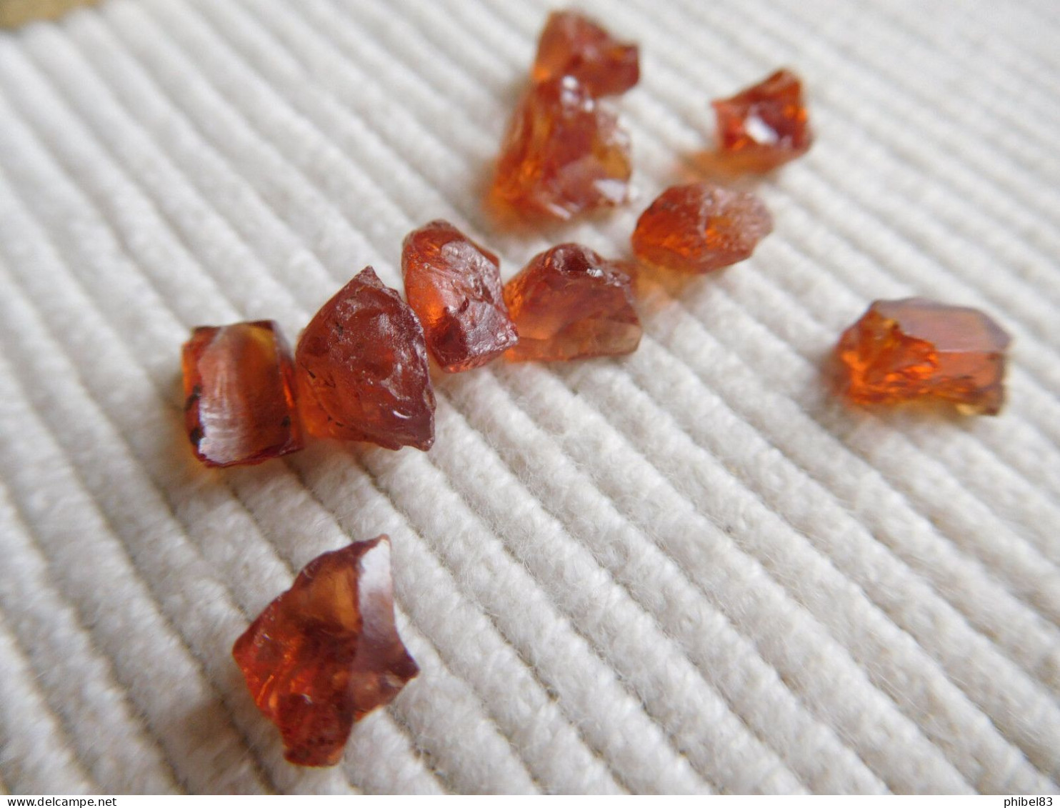 LOT CRISTAUX NATUREL ORIGINE MADAGASCAR 11.75 CARATS GRENATS SPESSARTITE C74 - Unclassified