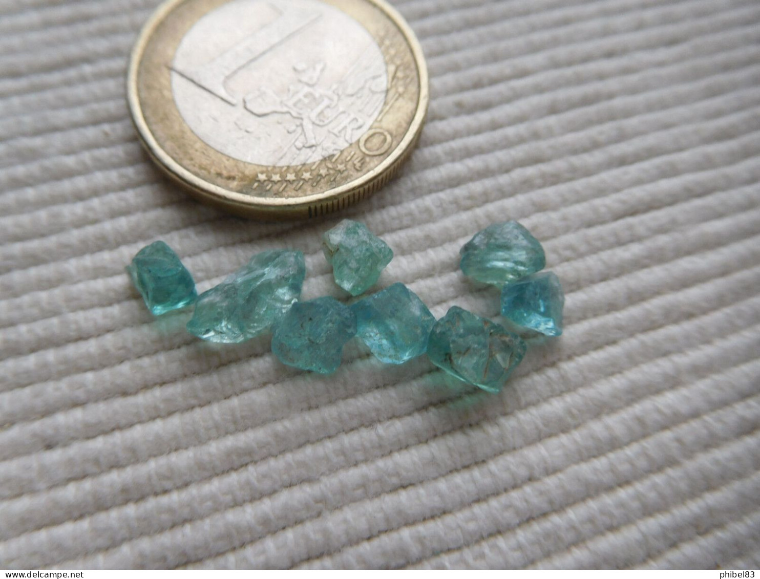 LOT CRISTAUX NATUREL APATITE BLEU NEON 5.45 CARATS ORIGINE MADAGASCAR C20 - Non Classificati