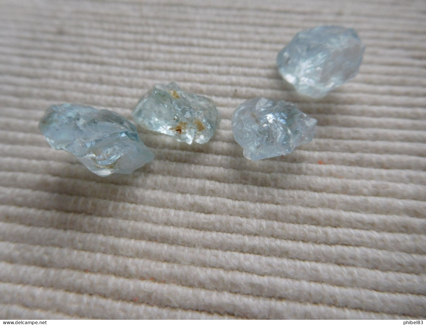 LOT 4 CRISTAUX NATUREL AIGUE MARINE BLEU MADAGASCAR PIERRE FINE 18 CARATS C6 - Sin Clasificación