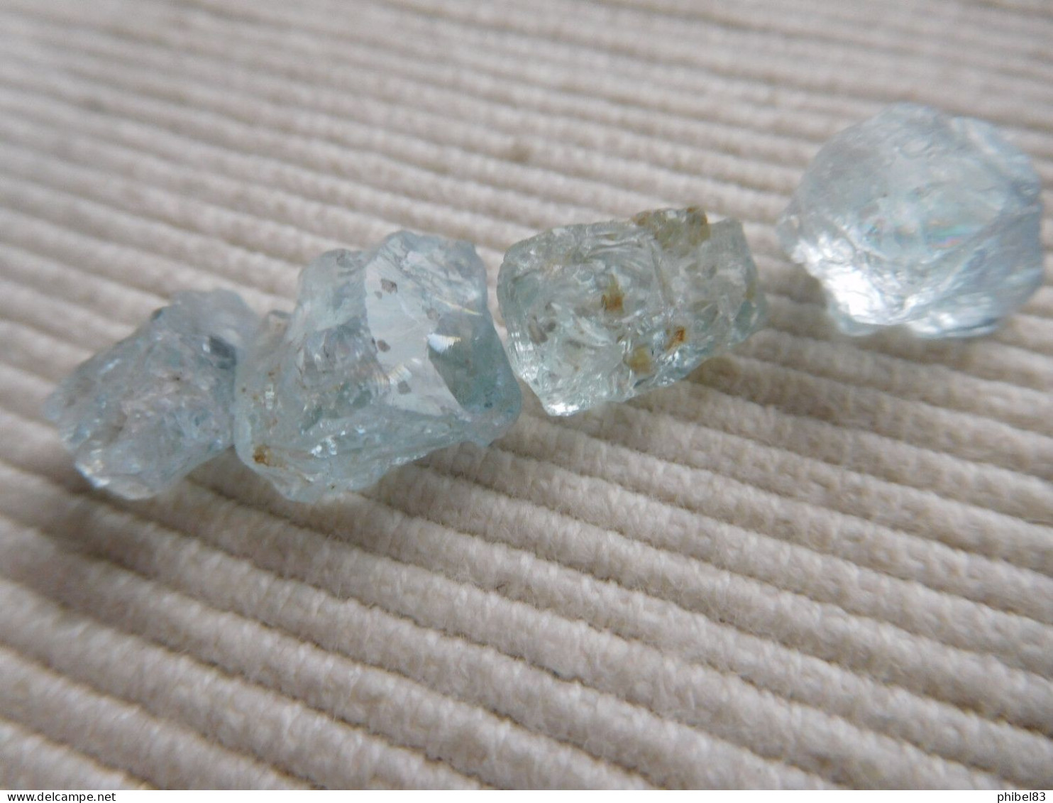 LOT 4 CRISTAUX NATUREL AIGUE MARINE BLEU MADAGASCAR PIERRE FINE 18 CARATS C6 - Non Classificati