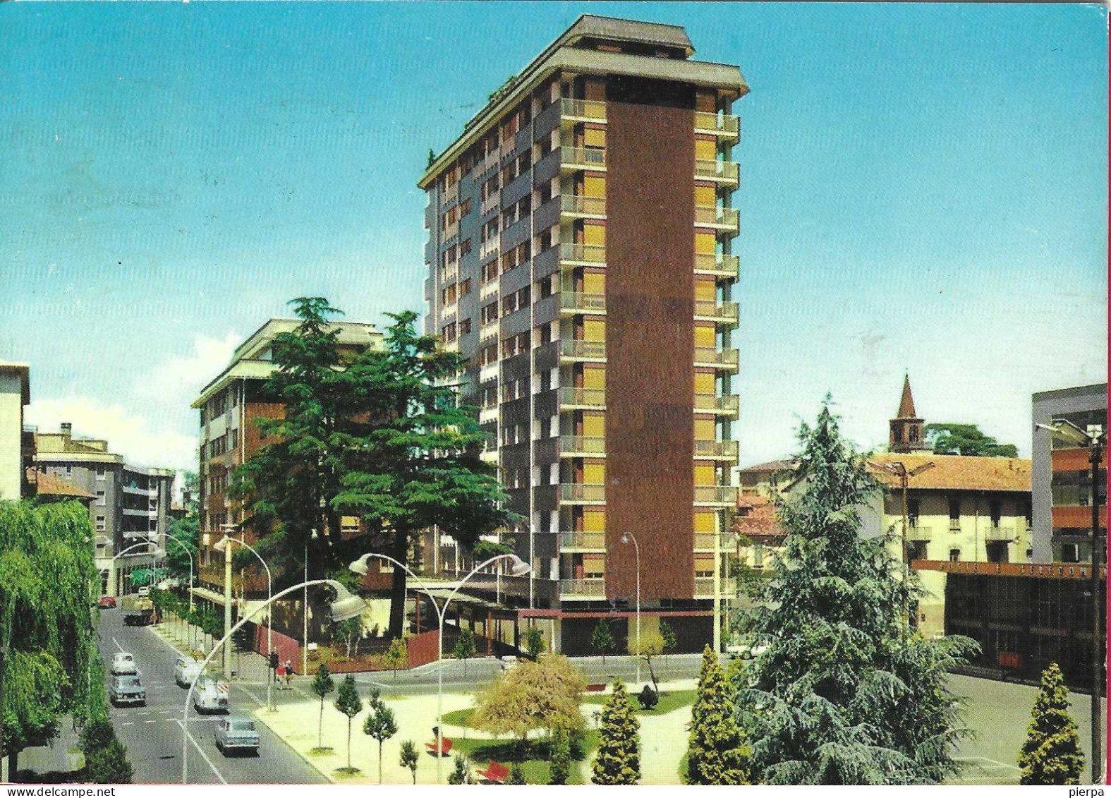 BUSTO ARSIZIO - PIAZZA FACCHINETTI - EDIZIONE MUZIO - VIAGGIATA 1967 - Busto Arsizio