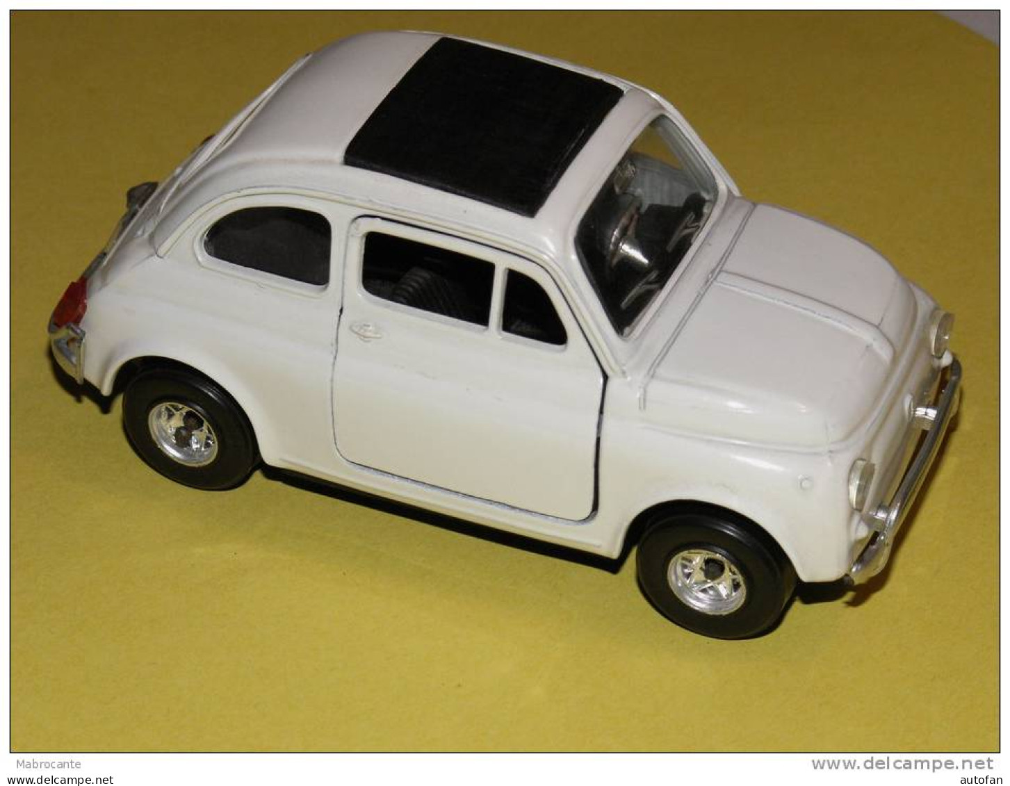 FIAT 500 L 1/25 - Polistil