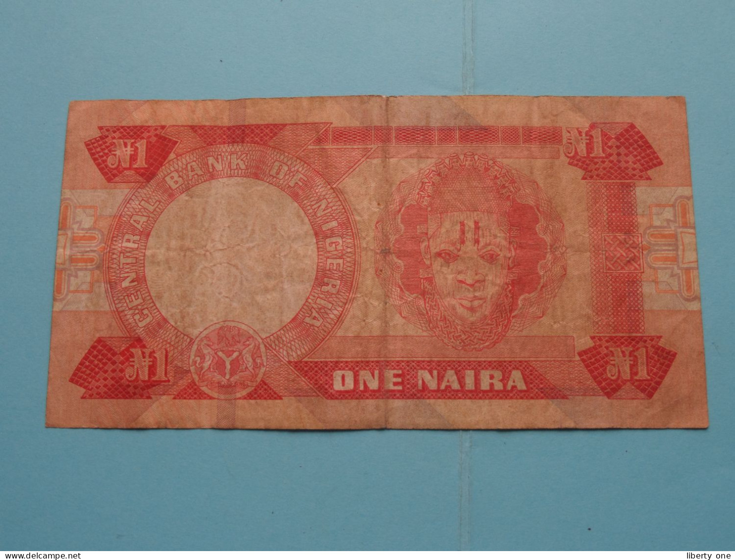 One NAIRA ( N/2 826139 ) NIGERIA ( For Grade See SCAN ) Circulated ! - Tanzanie