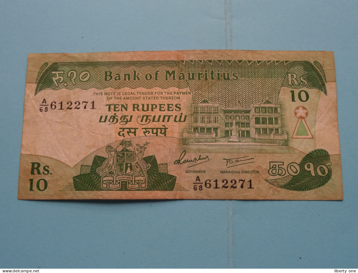 10 Rupees Ten ( A/68 612271 ) MAURITIUS ( For Grade See SCAN ) Circulated ! - Mauricio