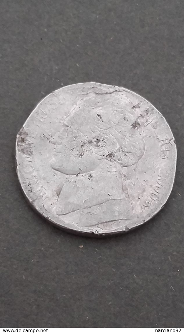 très rare pièce de monnais USA  Five Cent fautè !