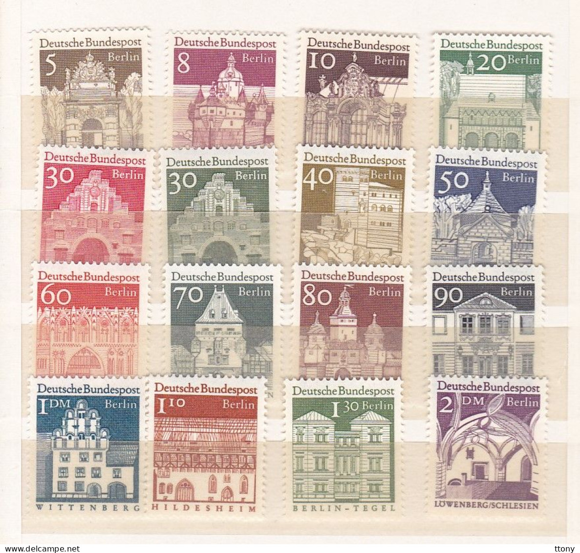 Une Série  16 Timbres   Deutsche Bundespost   Berlin ** Monuments - Ungebraucht