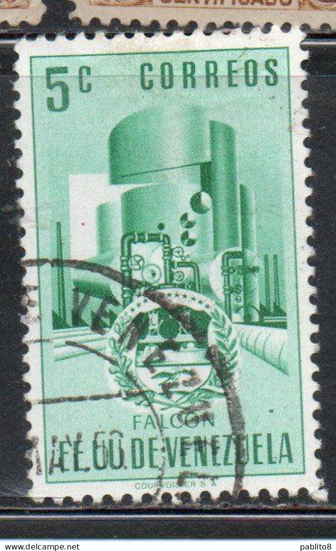VENEZUELA 1953 1954 COAT OF ARMS FALCON AND STYLIZED OIL REFINERY 5c USED USATO OBLITERE' - Venezuela