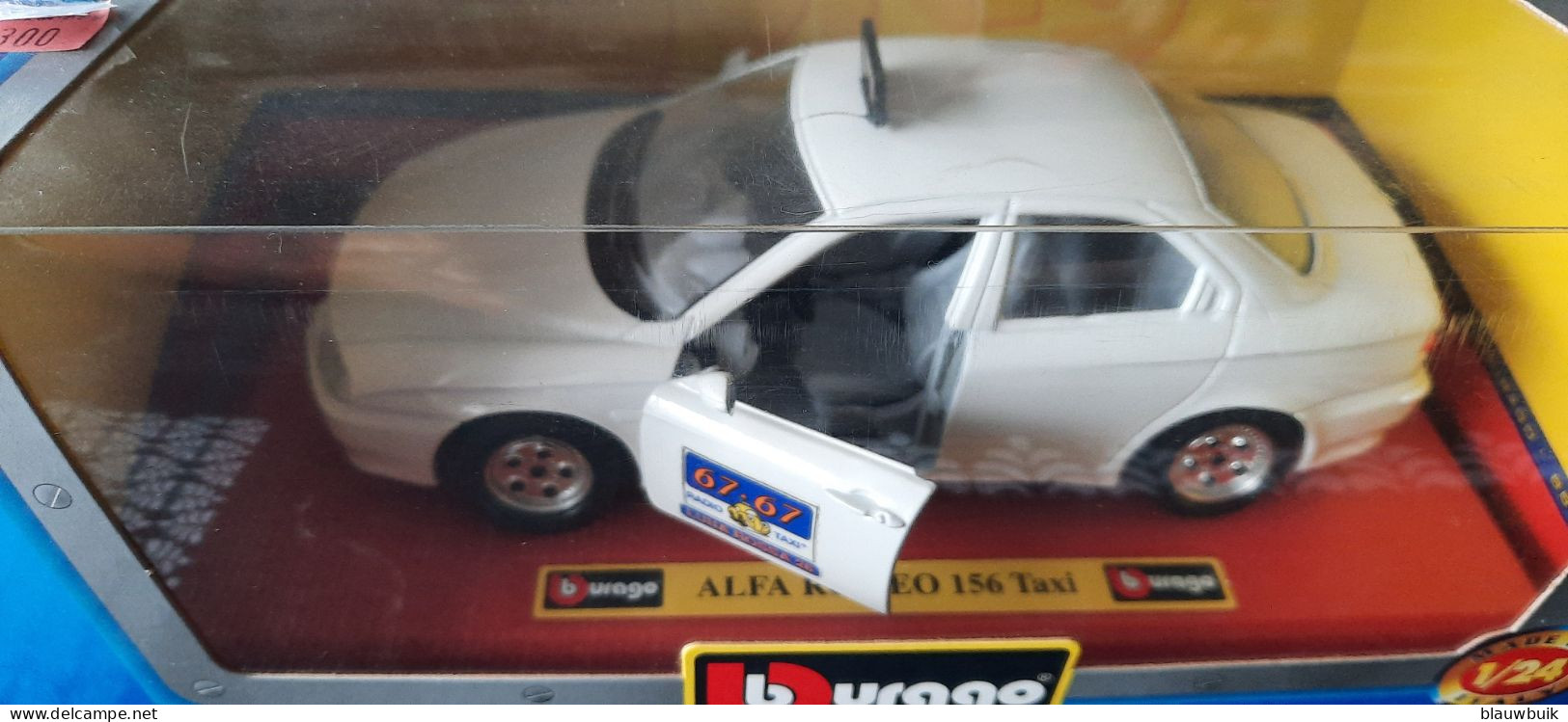 Bburago Alfa Romeo 156 TAXI LUNA ROSSA 1997  1/24 - Burago