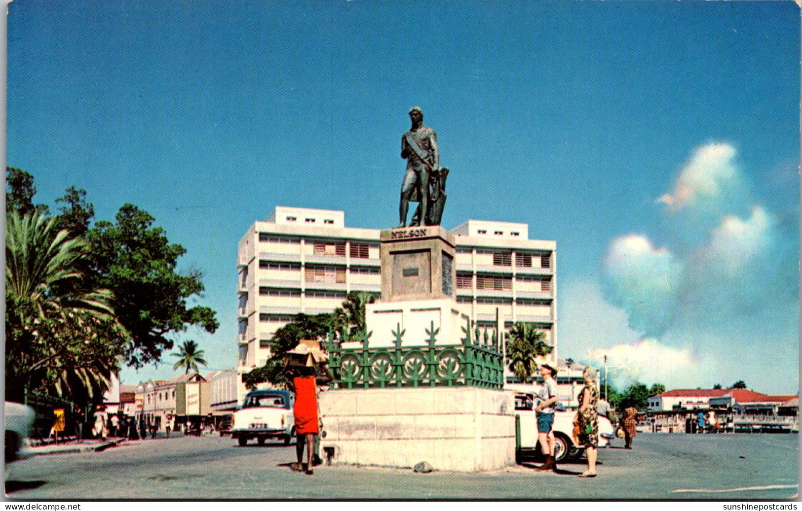 Barbados Bridgetown Historic Trafalgar Square Showing Lord Nelson Statue - Barbades