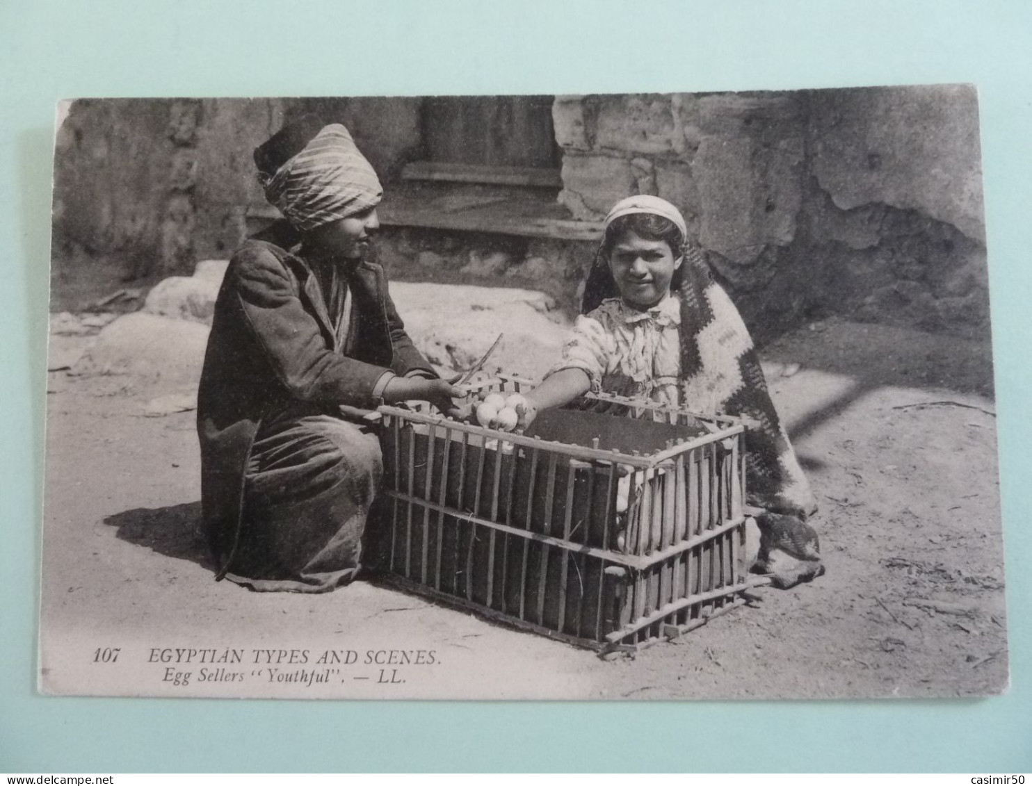 EGYPTIAN TYPES AND SCENES  EGG SELLERS  "YOUTHFULL" - Personnes