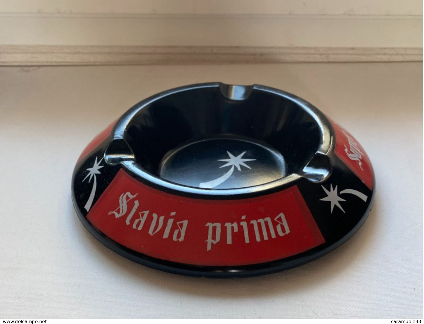 CENDRIER   SUPER PILS  SLAVIA PRIMA    Très Bon état - Ashtrays