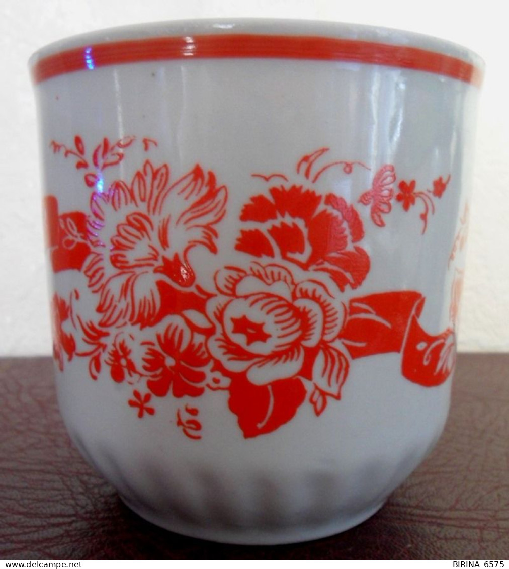 A Cup. Cup. Flowers. TERNOPIL PORCELAIN FACTORY. USSR. - 8-19-i - Tazze