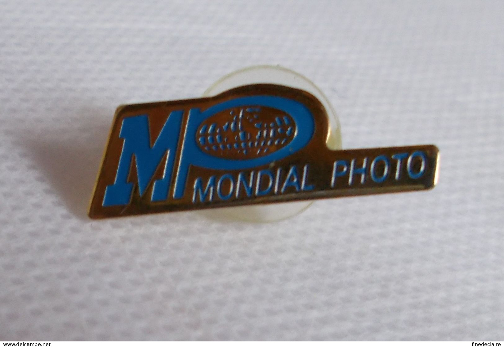 Pin's - Mondial Photo - Photographie