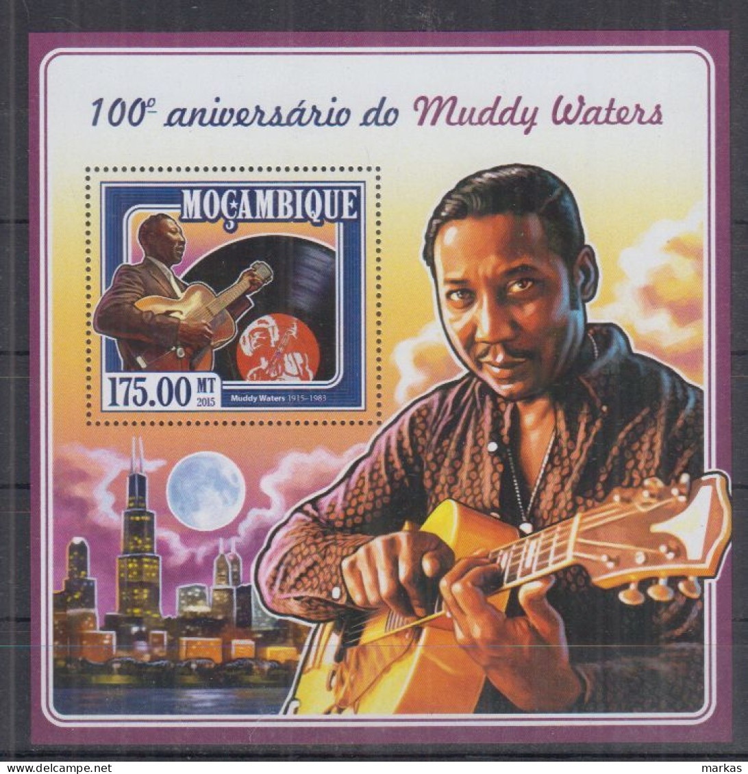 T13. Mozambique MNH 2015 Music - Singer - Muddy Waters - Musique