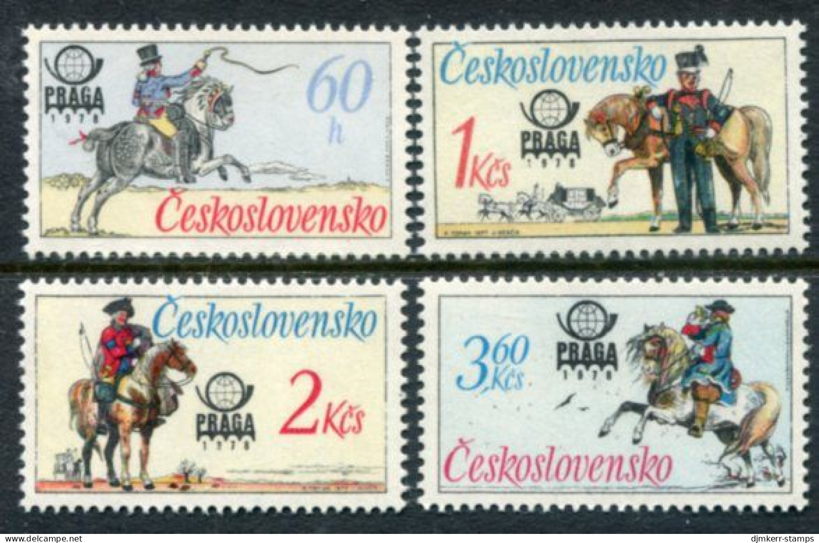 CZECHOSLOVAKIA 1977 Postal Uniforms MNH/**, Michel 2377-80 - Nuovi