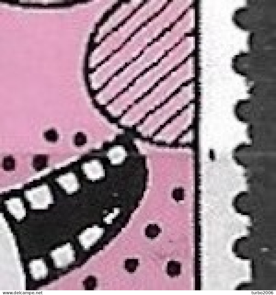 Plaatfout Zwart Vlekje In De Zegelrand Naast Het Oor In 1968 Kinderzegels 15 + 10 Ct Paartje NVPH 917 PM 1 - Abarten Und Kuriositäten