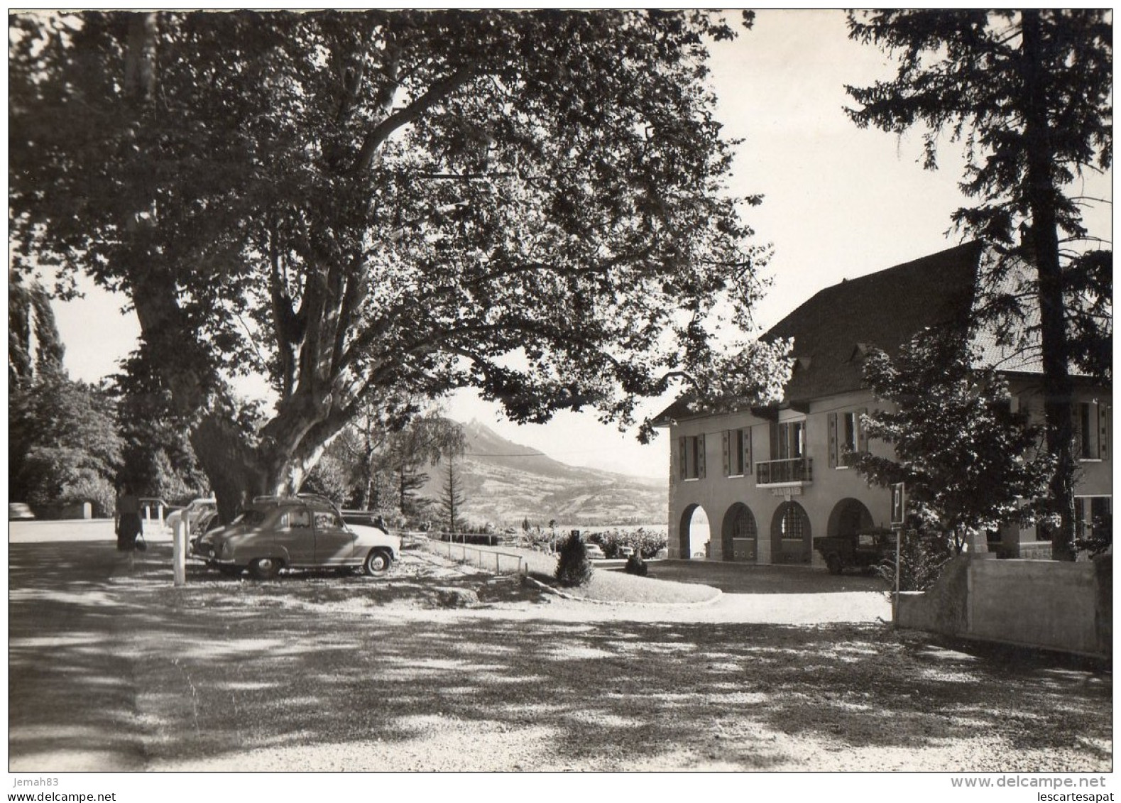 Veyrier Du Lac Square De La Mairie Et La Poste (LOT AC15) - Veyrier