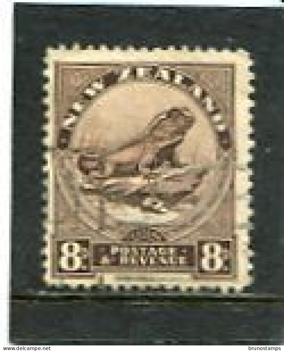 NEW ZEALAND - 1935  8d  DEFINITIVE  FINE USED  SG 565 - Oblitérés