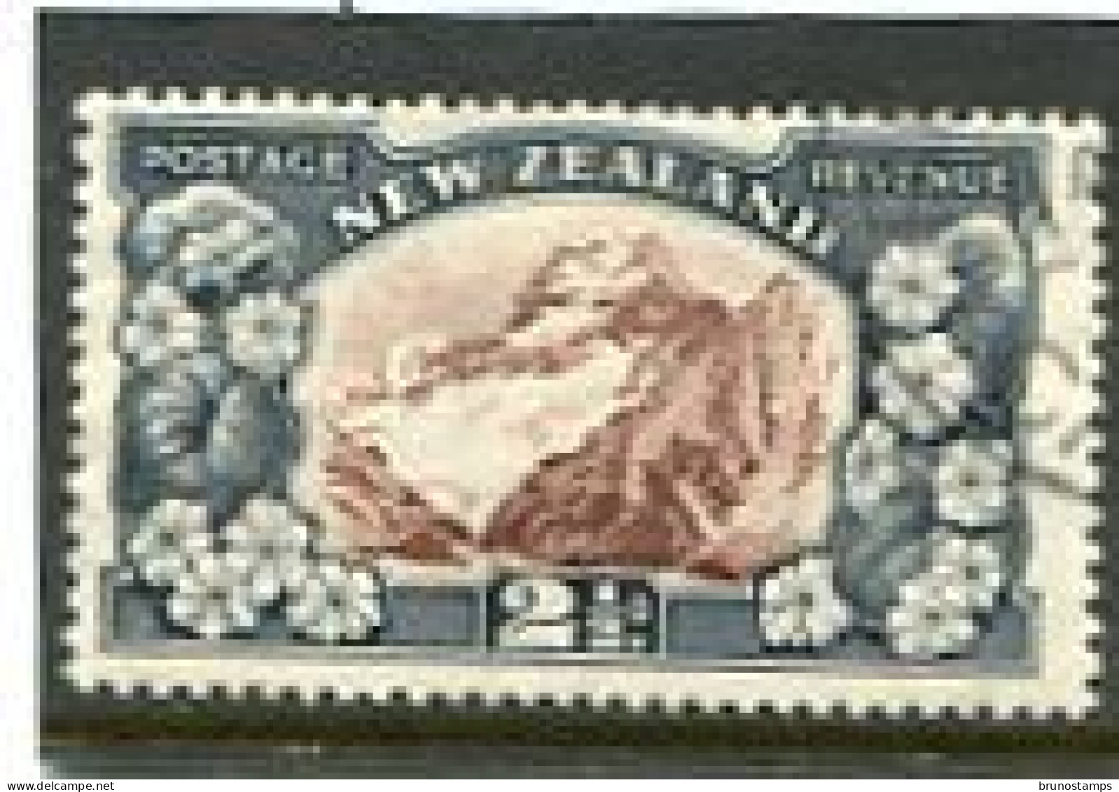 NEW ZEALAND - 1936  2 1/2d  DEFINITIVE  FINE USED  SG 581 - Used Stamps