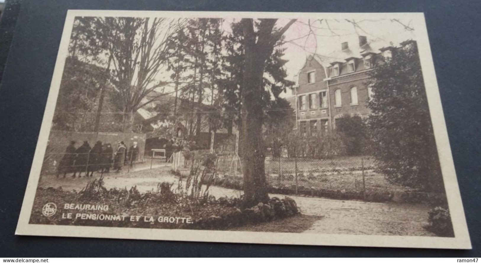 Beauraing - Le Pensionnat Et La Grotte - Ern. Thill, Bruxelles - Beauraing