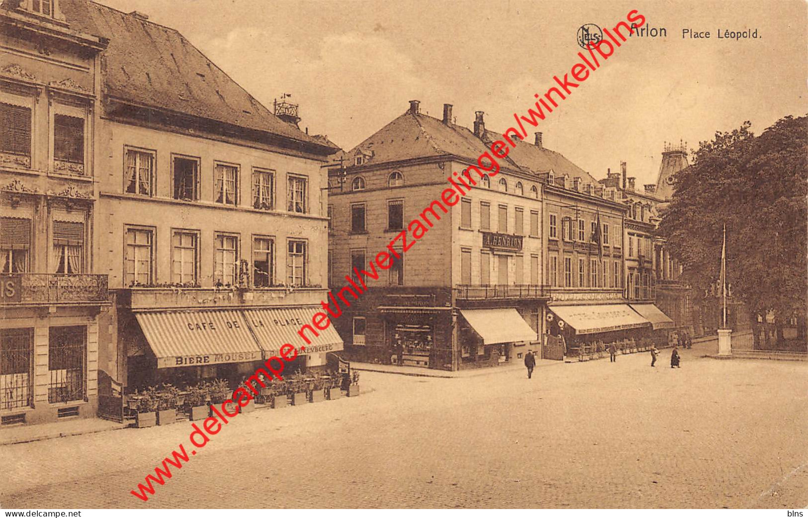 Place Léopold - Café De La Place - Arlon - Arlon