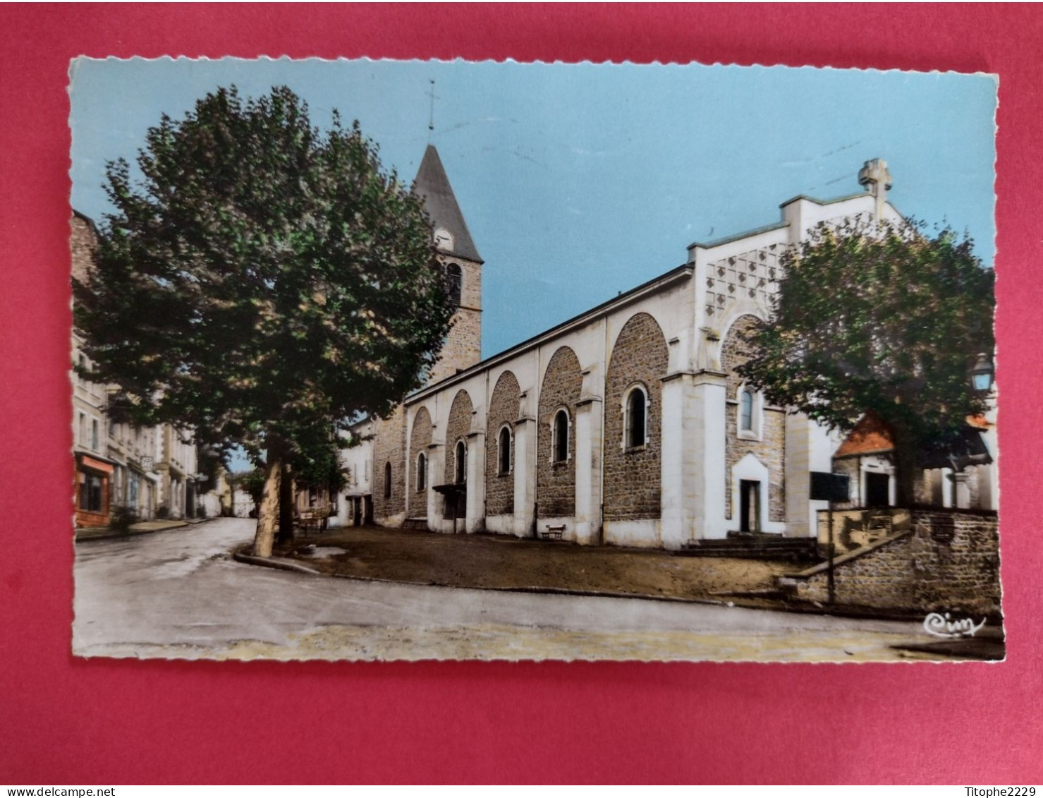 69 COURS - L église - Cours-la-Ville